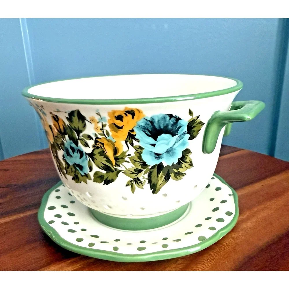 Pioneer Woman Rose Shadow Green Ceramic Berry Colander Strainer with Drip Plate